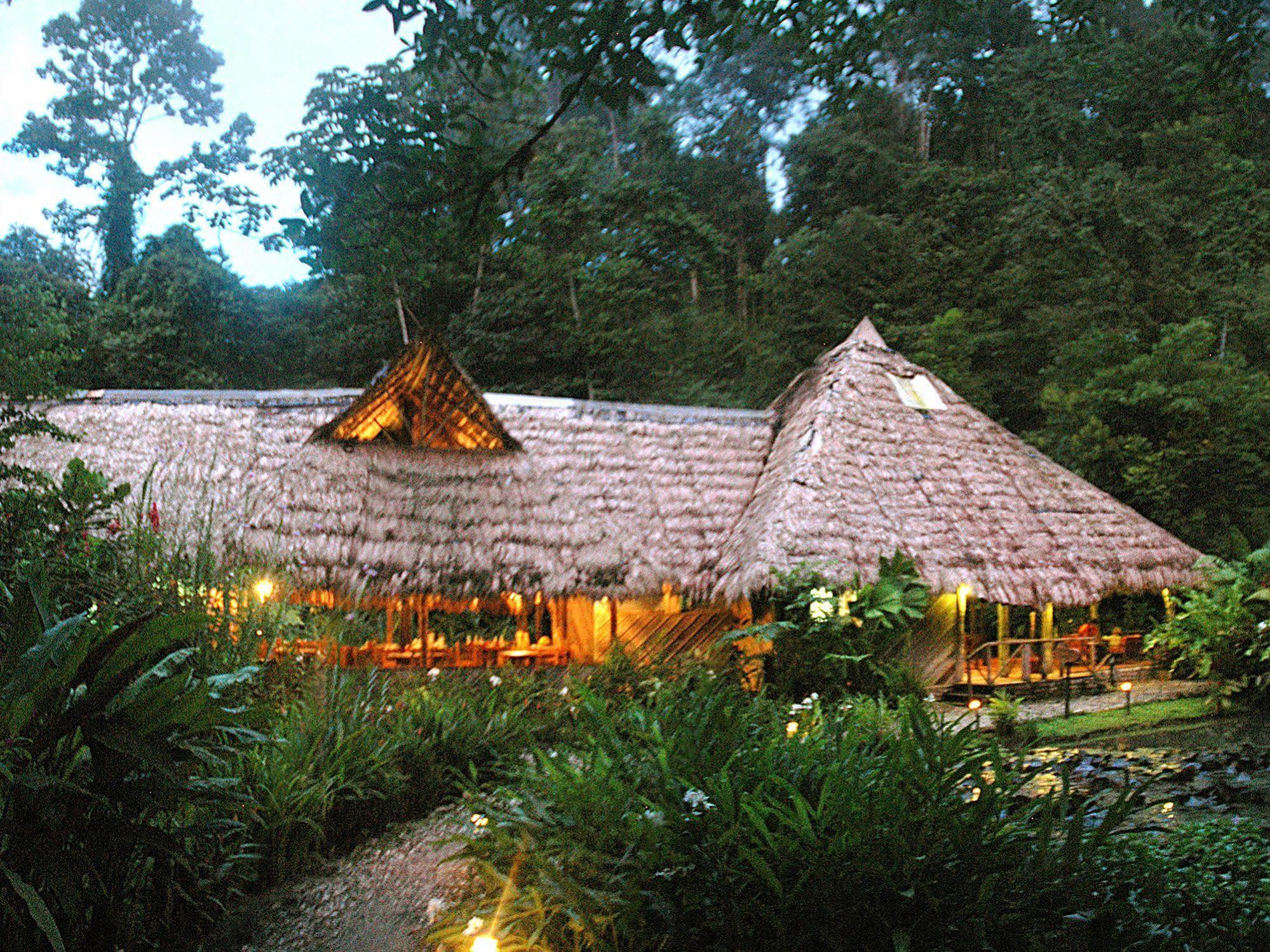 Esquinas Rainforest Lodge โกลฟิโต ภายนอก รูปภาพ